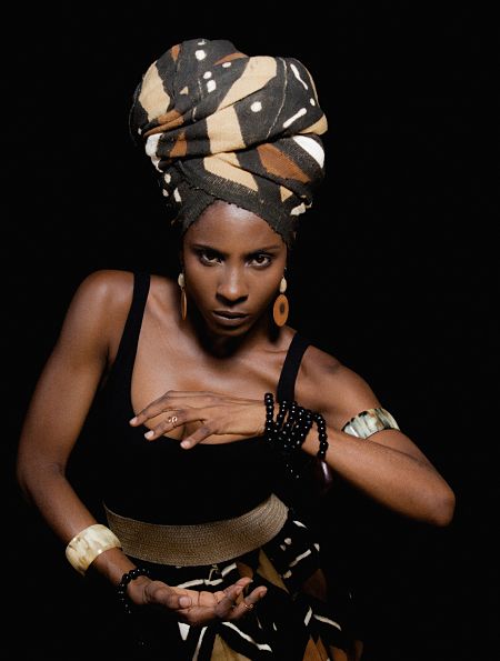 Jah9